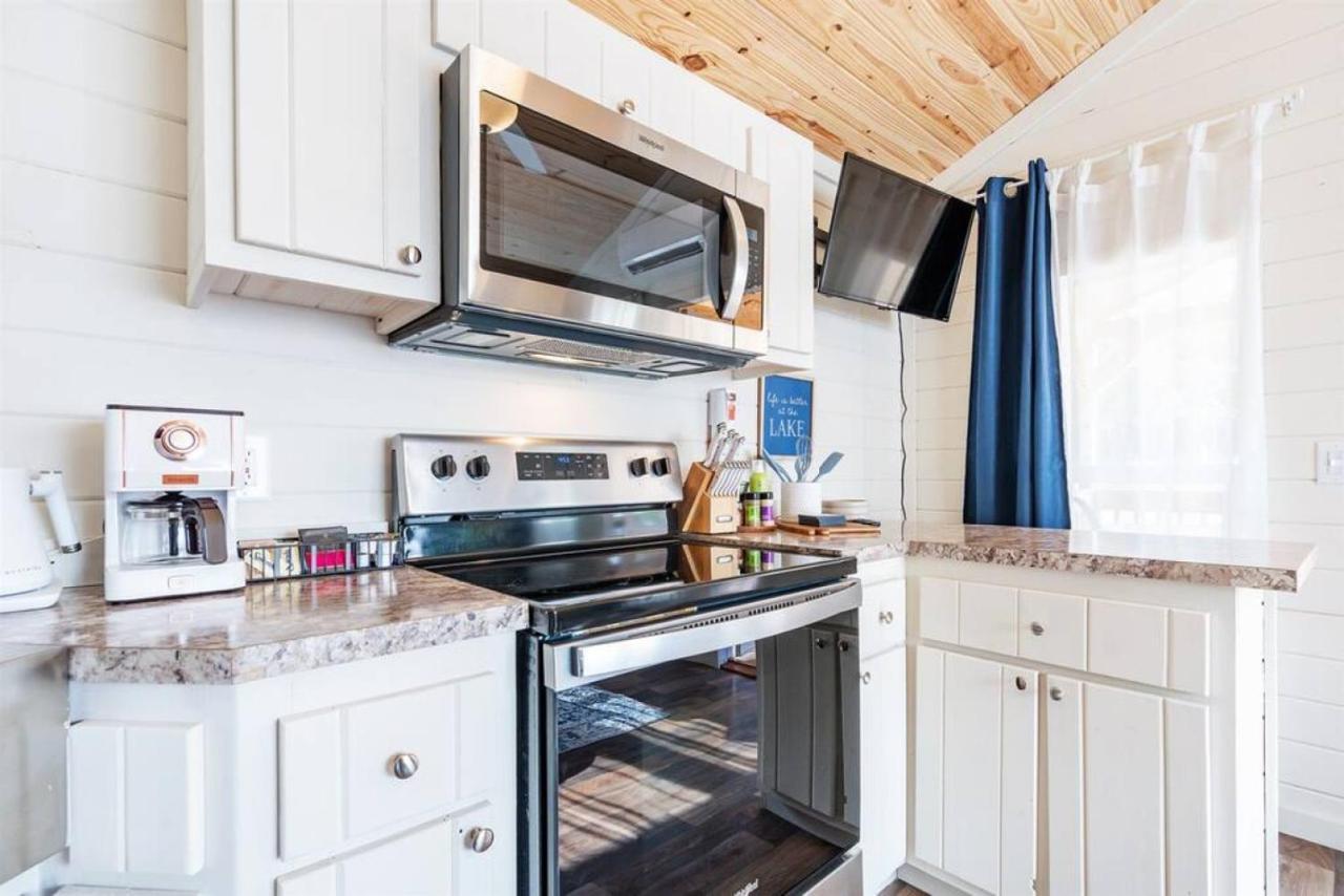 4 Heron Haus, Luxury Tiny House, Pet Friendly, Mins To Downtown Guntersville Eksteriør billede