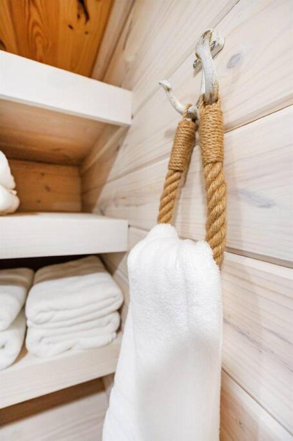 4 Heron Haus, Luxury Tiny House, Pet Friendly, Mins To Downtown Guntersville Eksteriør billede